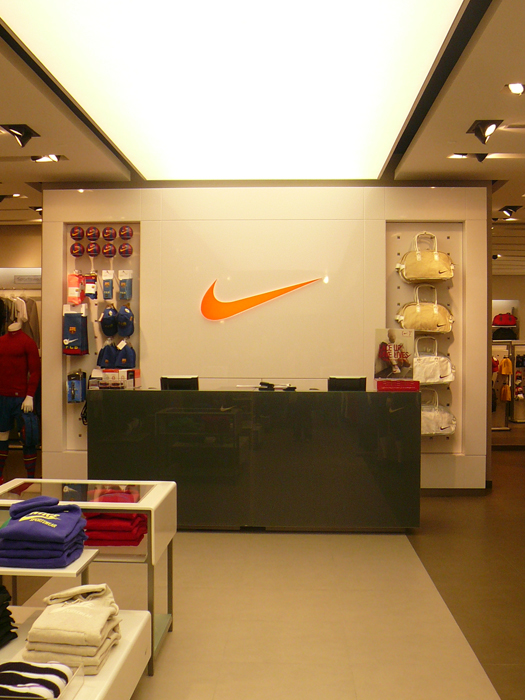 nike colombia store