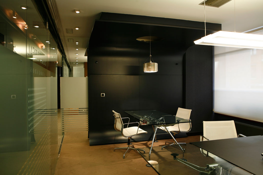 Fotografía decoracion despacho de oficinas de diseño Sube Susaeta Interiorismo