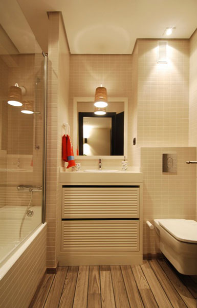 Diseño cuarto de baño juvenil con bañera en Araba por SuBe Susaeta Interiorismo Sube Contract