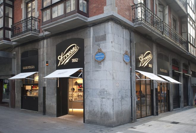 Sube Interiorismo Bilbao decoración cafetería