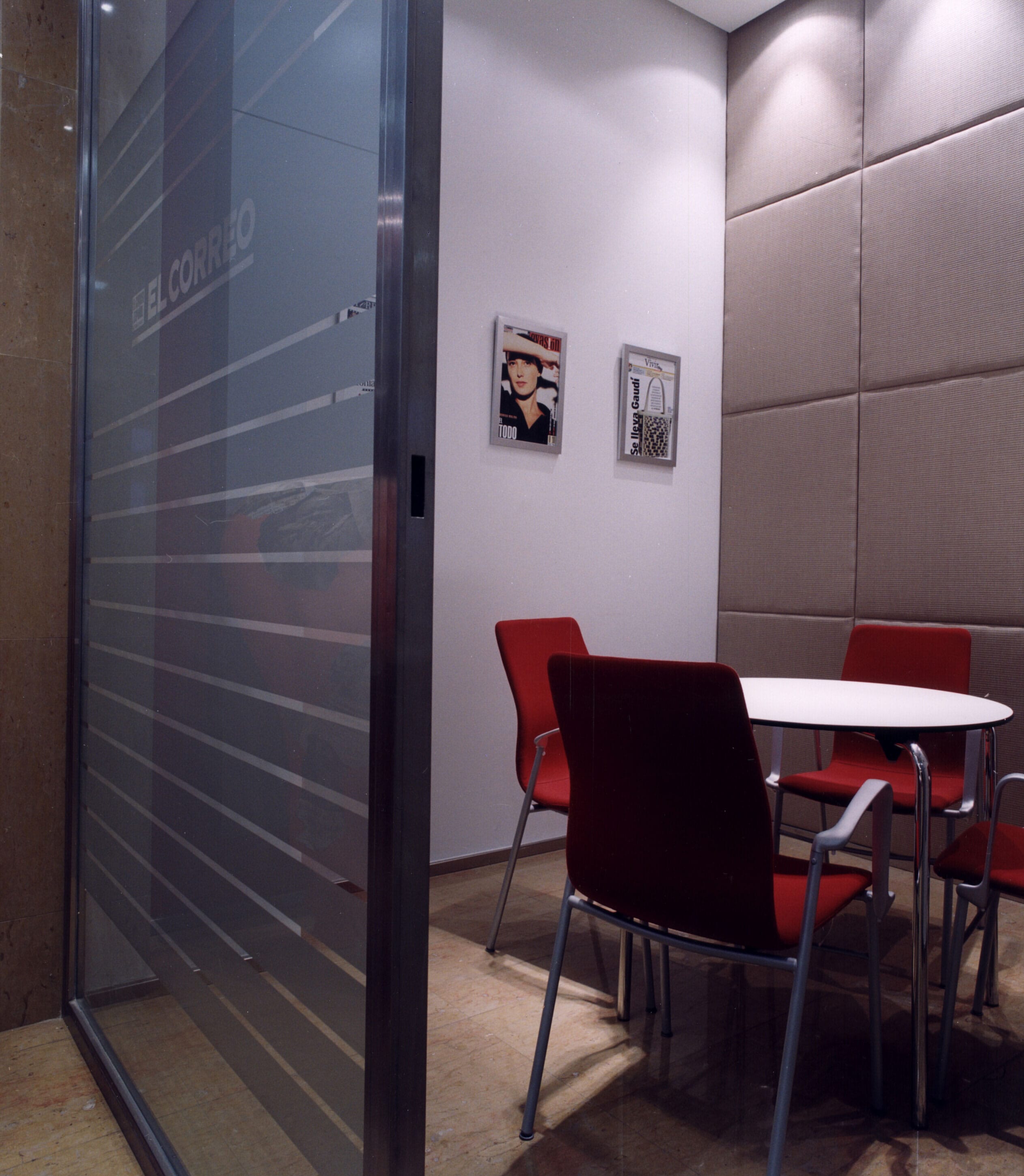 Proyecto de diseño interior para oficinas en Bilbao, por Begoña Susaeta